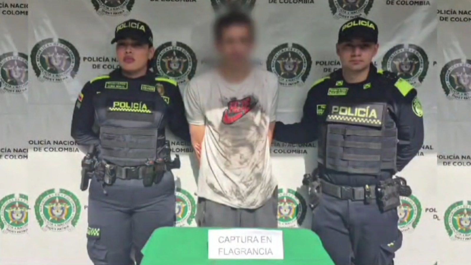 Hombre intentó abusar de adolescente en la comuna 13 y fue linchado por los vecinos