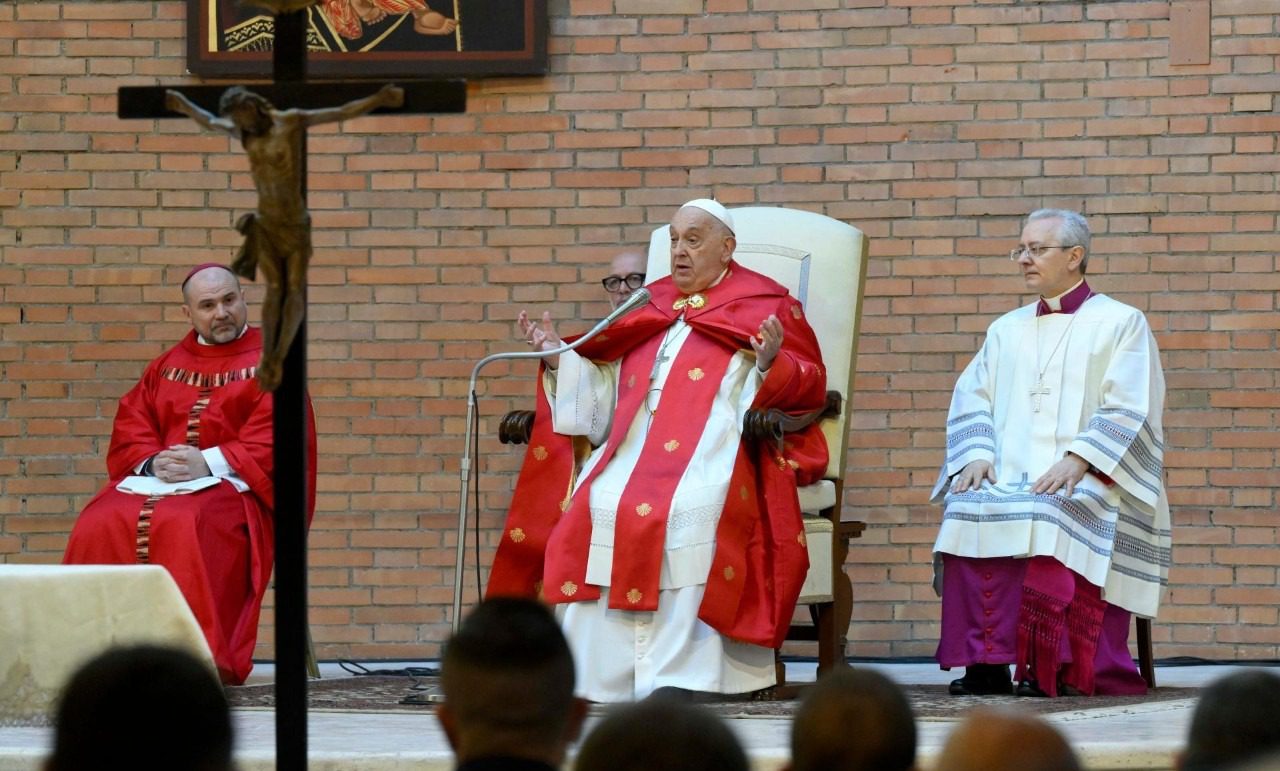 Arquidiócesis de Medellín pidió oración permanente por salud del papa Francisco