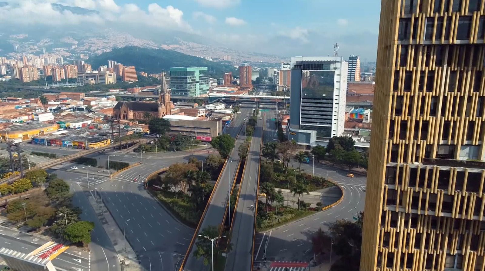 Medellín es la quinta ciudad con más trabajadores en empresas globales, según estudio