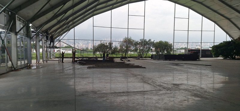 Inicia desmonte de carpa en el Aeroparque Juan Pablo II, instalada en administración de Quintero