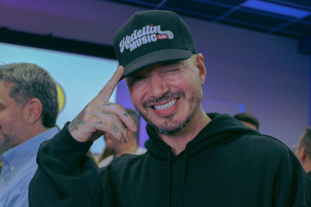 J Balvin sorprende a sus fans en Medellín con un esperado anuncio