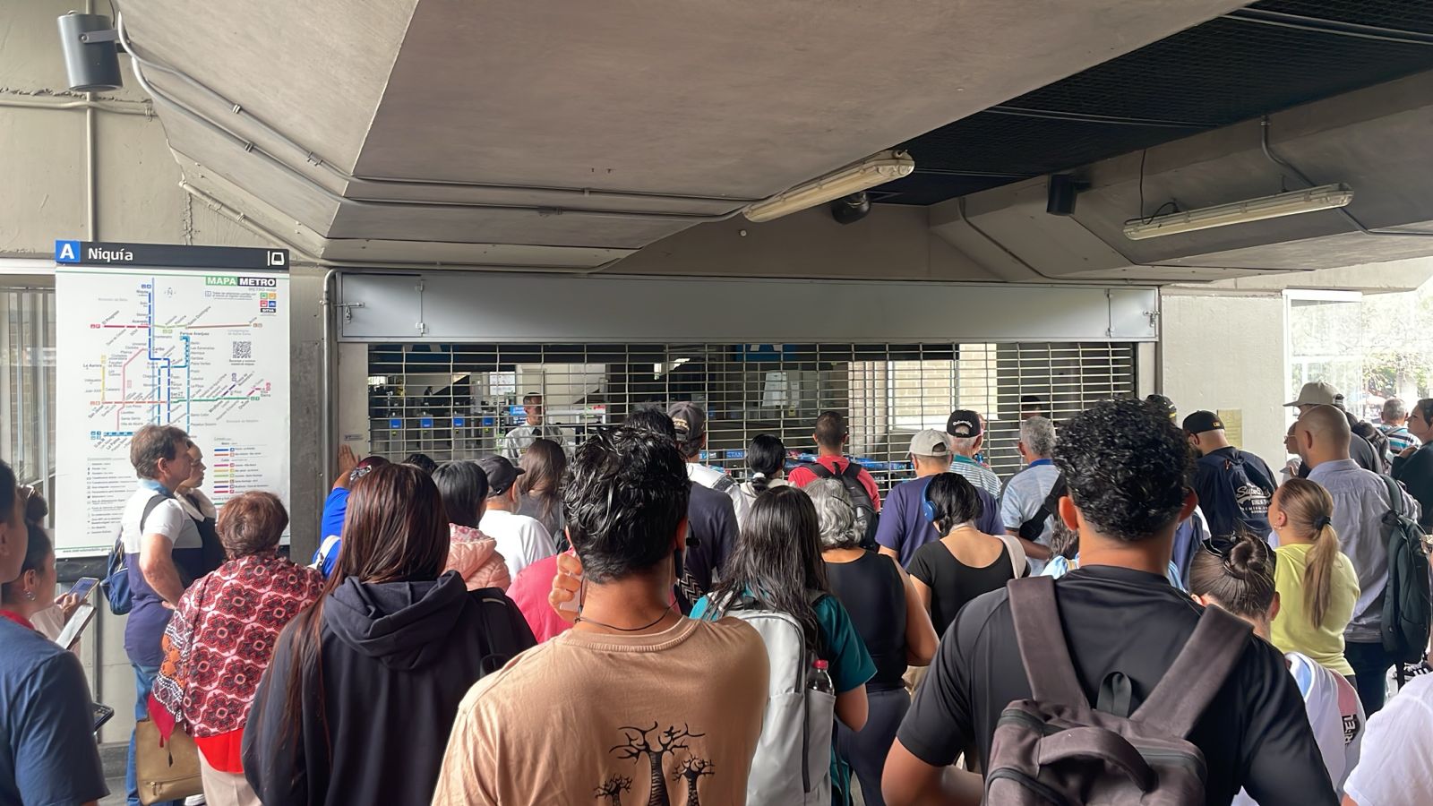 Metro de Medellín tuvo interrupción en el servicio por falla eléctrica