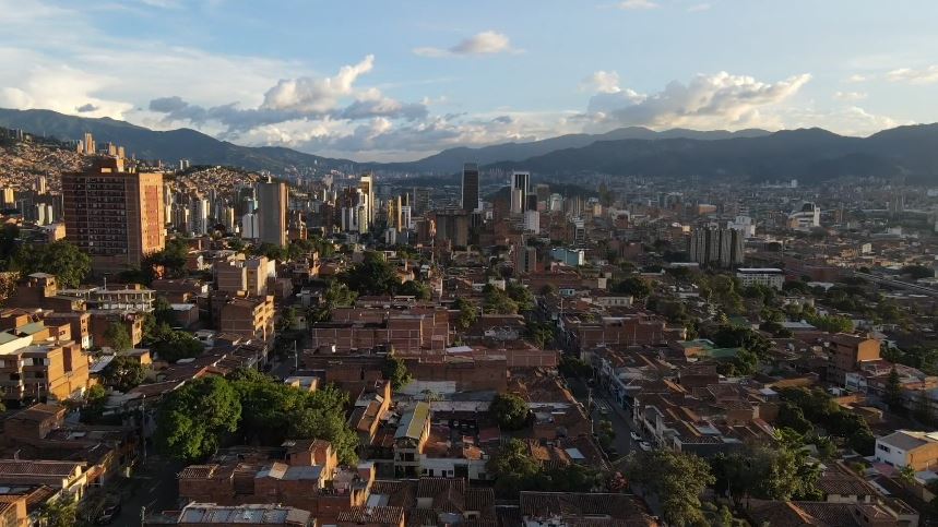 Medellín tendrá nuevas vallas digitales con publicidad para potenciar el turismo