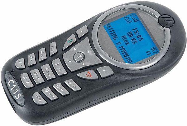 ¿Cuál tuvo? Estos son los celulares que marcaron época y hoy producen nostalgia