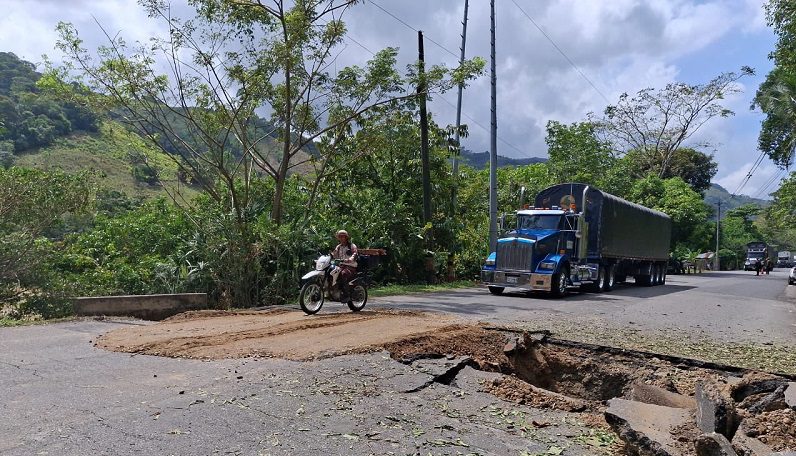 Atentado en vía Medellín-Costa Atlántica: detonan explosivo a la altura de Puerto Valdivia