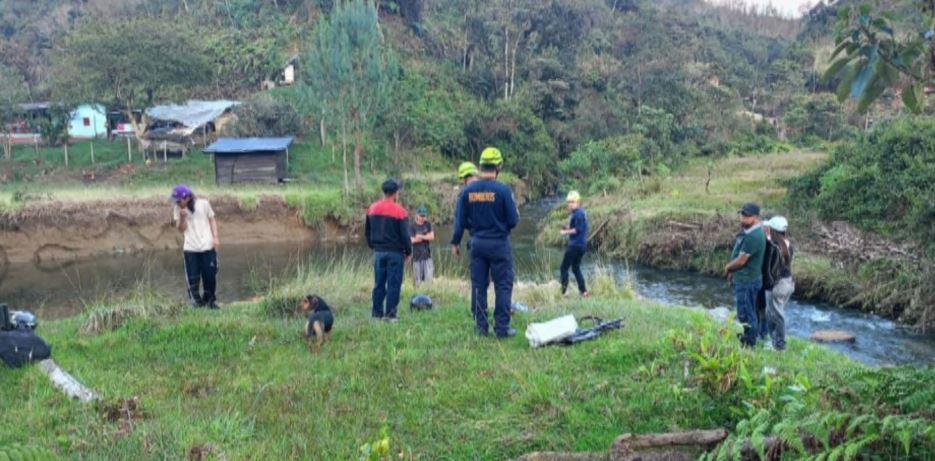 Adolescente murió ahogado tras ser arrastrado por la creciente de una quebrada