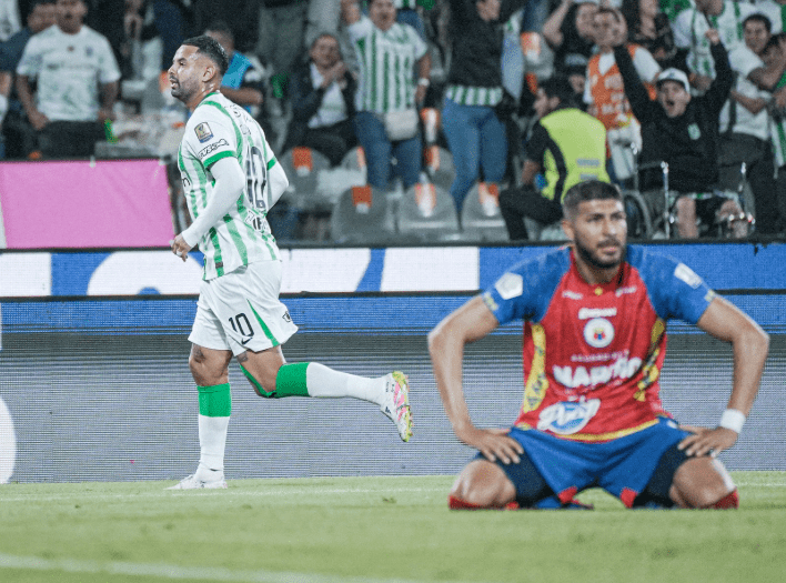 Gol de Edwin Cardona sorprende en la victoria