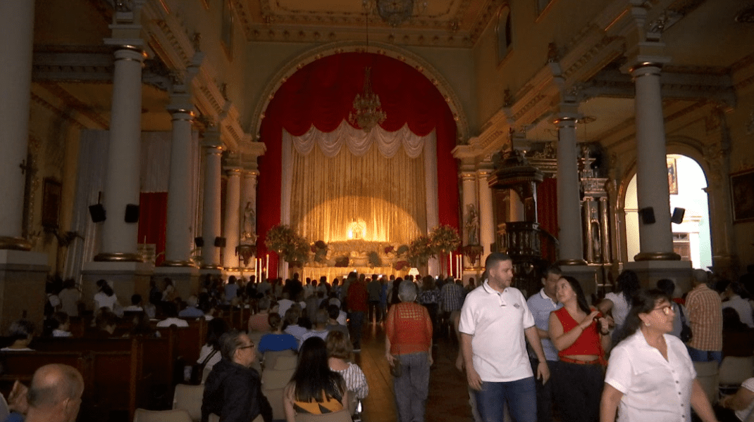 Masiva participación de feligreses en eventos de Semana Santa