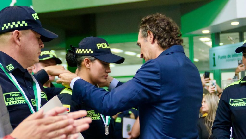 Rinden homenaje a las uniformadas que evitaron una tragedia mayor por ataque armado en Remedios