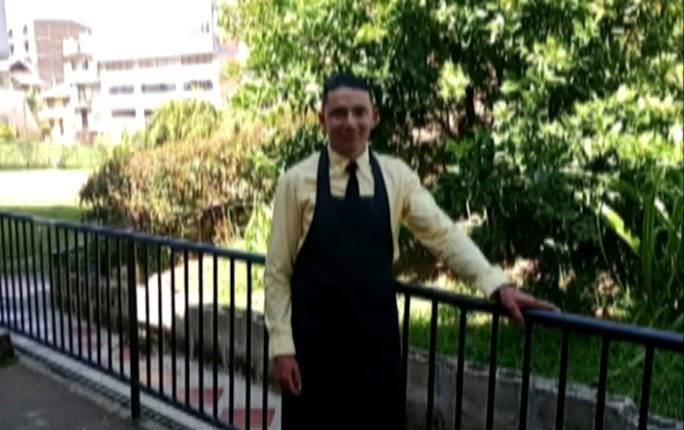 Mujer denuncia que no atendieron a su esposo y ahora está en cuidados intensivos