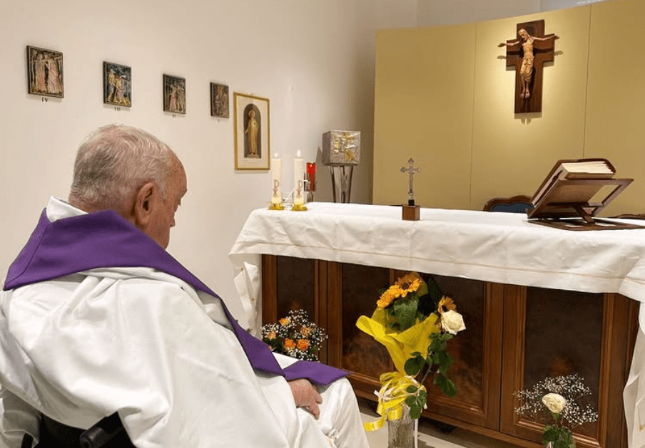 ¿Cuál es el protocolo tras la muerte del papa y cuándo será citado el cónclave?