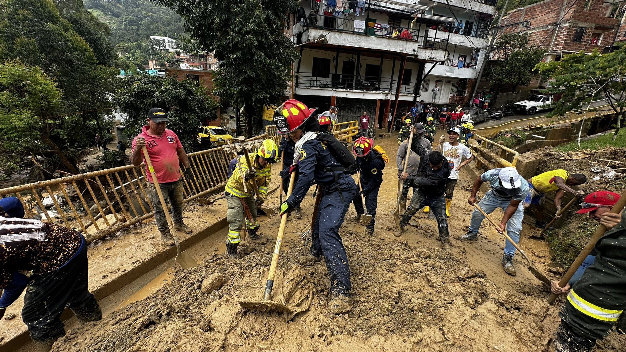 Habilitan nuevos puntos de donación en Medellín para ayudar a los afectados por lluvias