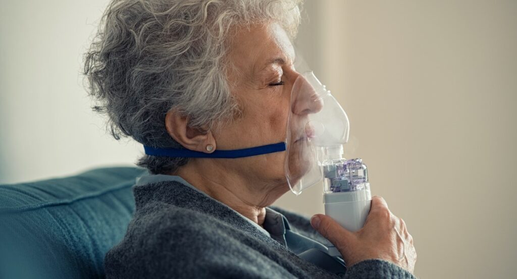 Las fuertes lluvias también provoca un incremento en los casos de infecciones respiratorias agudas