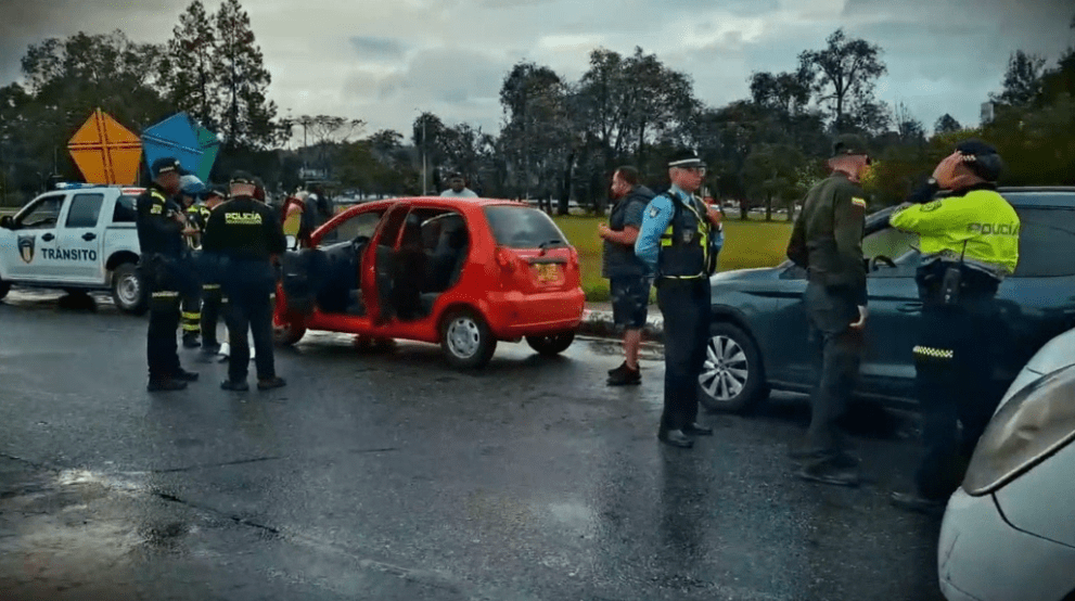 Realizan control al transporte informal en alrededores del aeropuerto en Rionegro