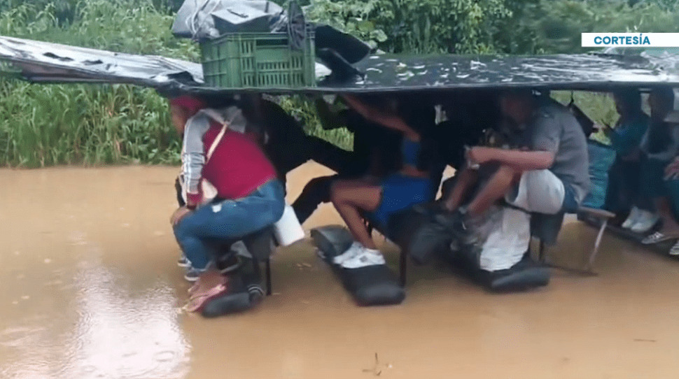 Río Magdalena se desbordó y ocasionó evacuación de algunas familias en Puerto Berrío