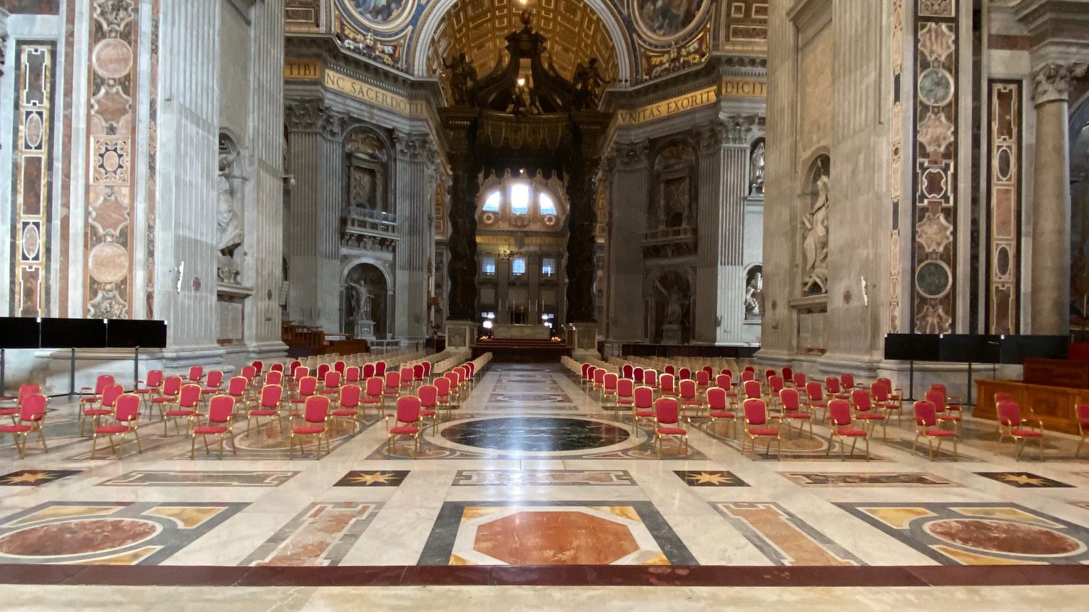 Secreto absoluto: Capilla Sixtina se cierra y refuerza para elección del nuevo papa