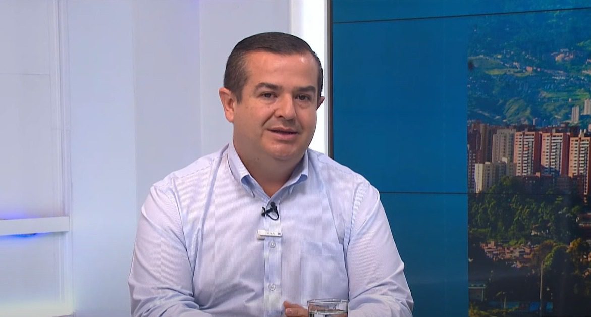 “El año pasado limpiamos todas las quebradas”: alcalde de La Estrella sobre ola invernal