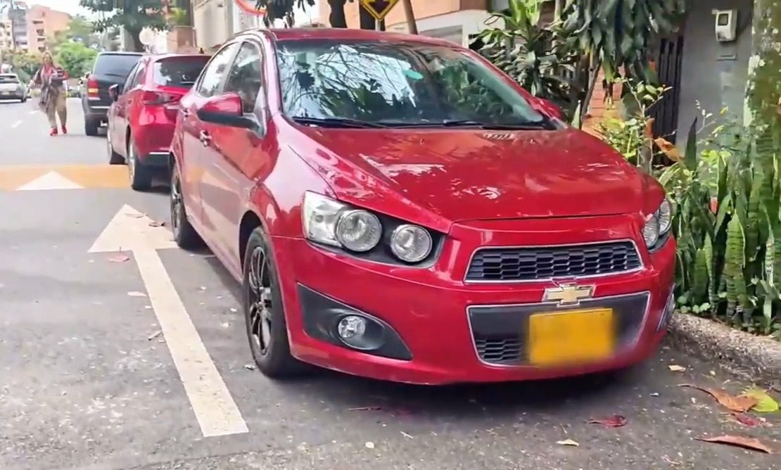 Desmantelan banda que robaba celulares e intimidaba personas en Laureles