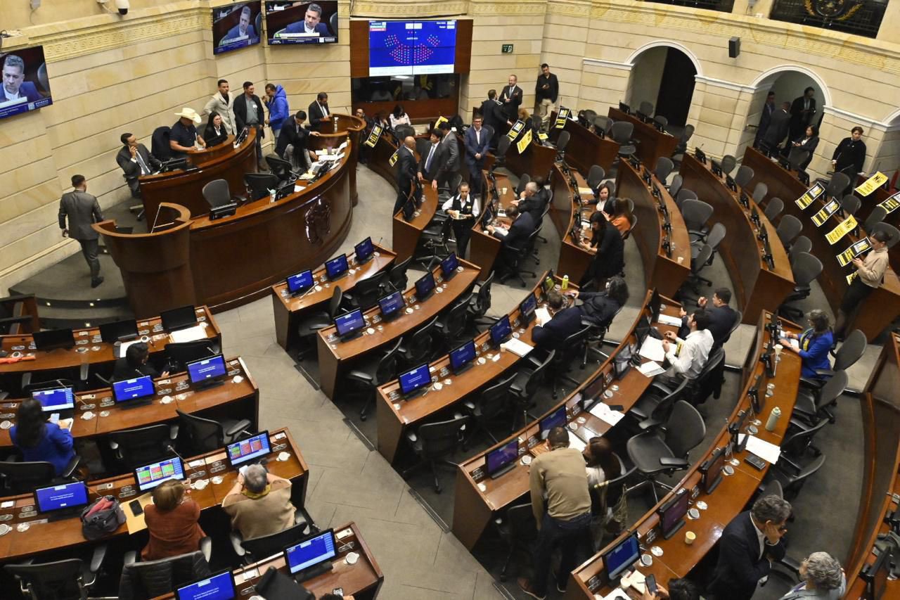 Por segunda vez, se hundió la consulta popular en el Congreso de la república