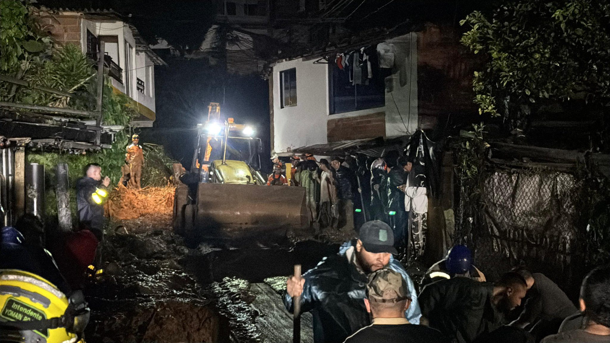 Aumenta a 3 la cifra de desaparecidos en Sabaneta tras emergencias por lluvias