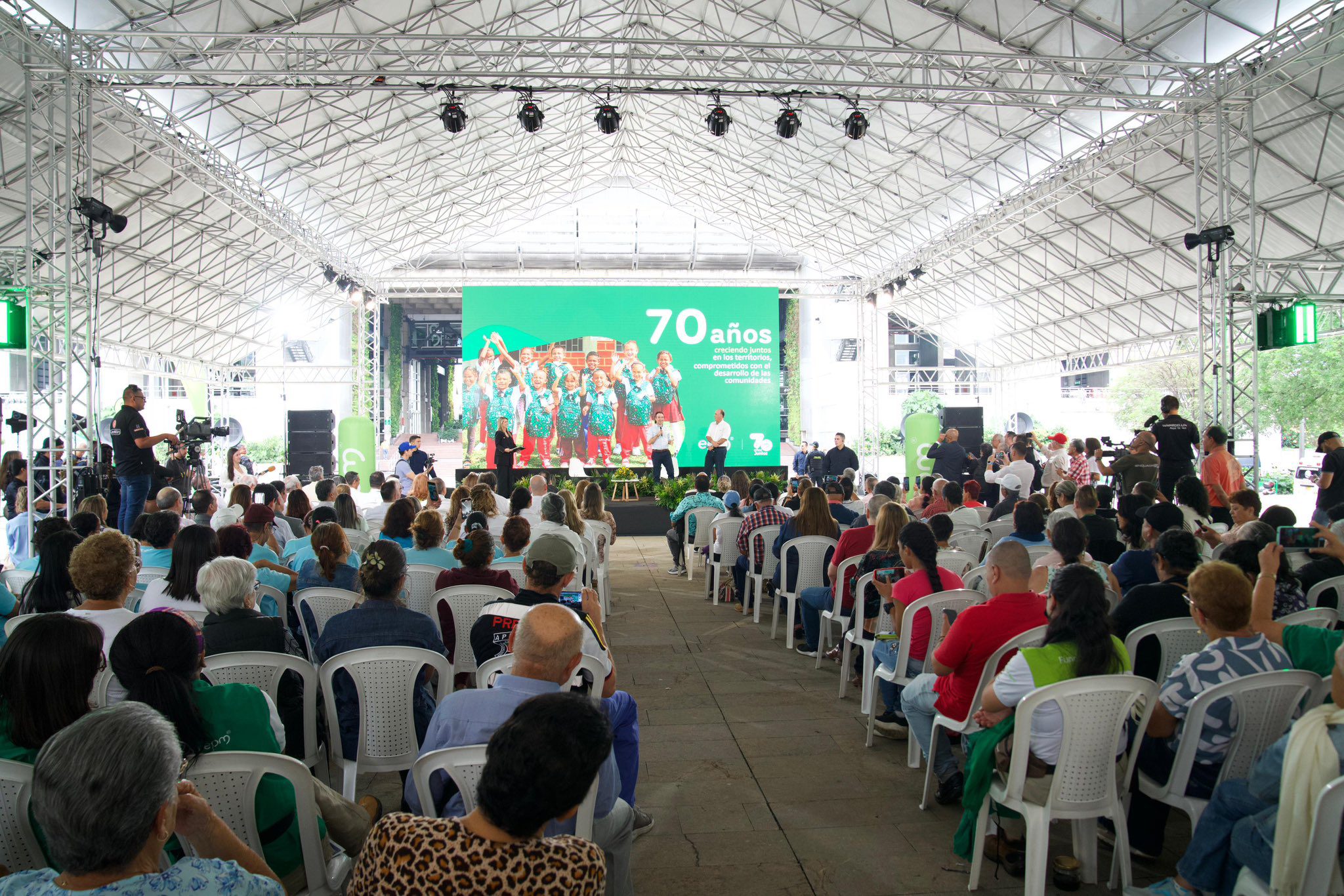 2024 fue el mejor año en la historia de EPM: el grupo tuvo ingresos por $41.5 billones