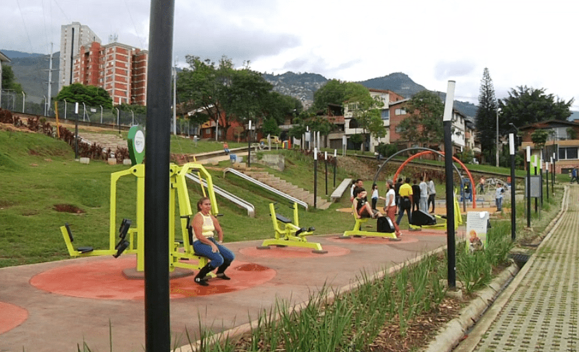 Con más de 280 actividades puede cuidar su salud mental durante la temporada de vacaciones
