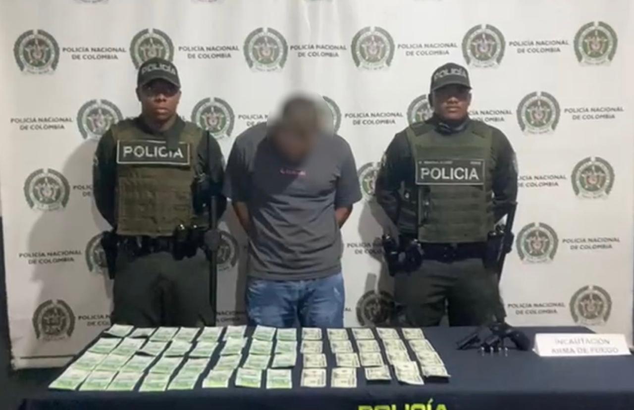 En operativo fueron capturadas seis personas e inmovilizan 32 vehículos