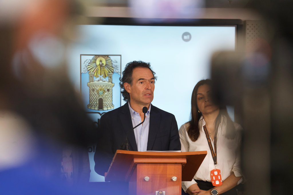 “Ellos vienen aquí a agitar”: alcalde Federico Gutiérrez sobre visita de Petro a Medellín