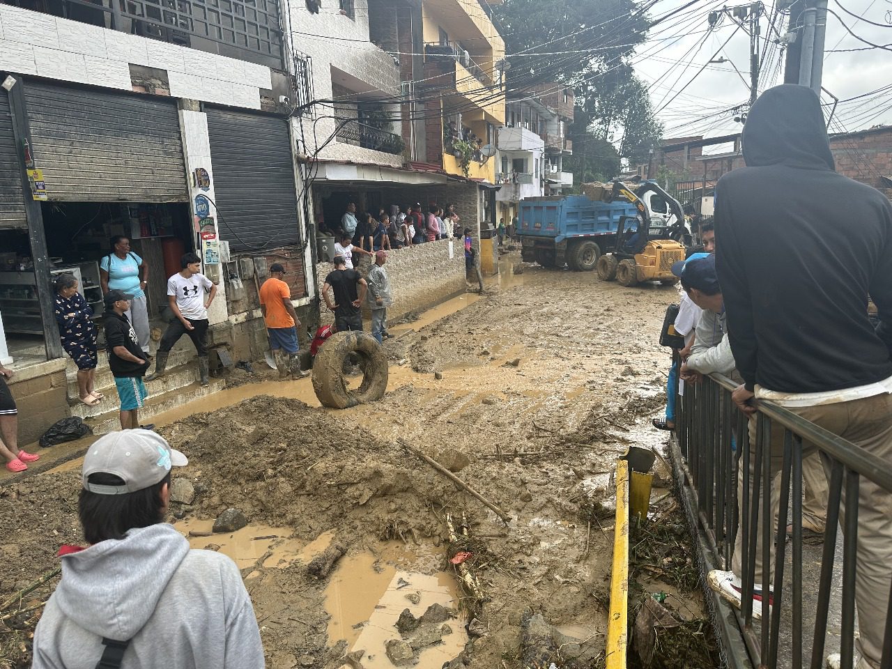 Más de 1.000 familias han sido atendidas en Medellín por afectaciones por lluvias