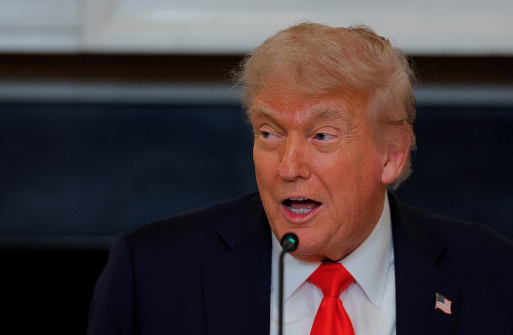Elon Musk arremete contra Donald Trump y asegura que aparece en los archivos de Epstein