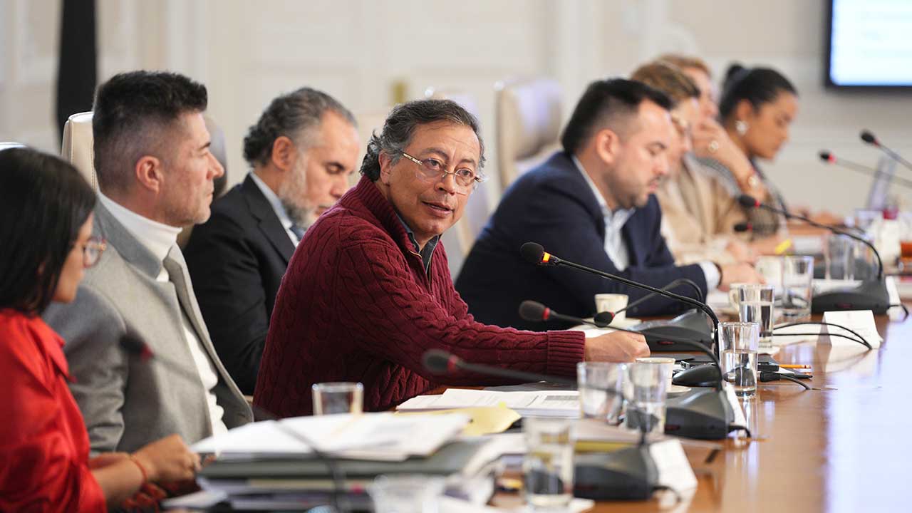 Petro deroga el decreto de la consulta popular, pero anuncia papeleta para convocar la Asamblea Constituyente