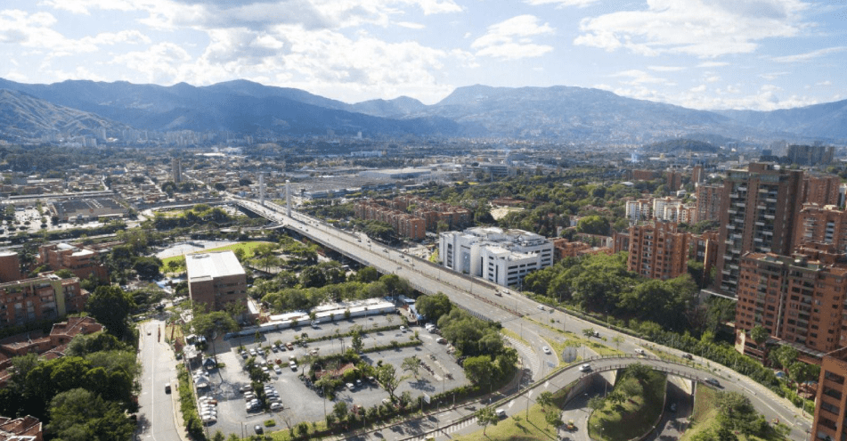 Medellín se sigue consolidando como destino turístico en salud: se atendieron 64 pacientes por día en 2024