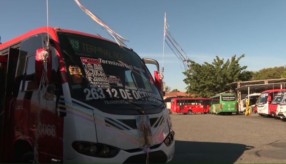 Así es como conductores conmemoran el día de la Virgen del Carmen