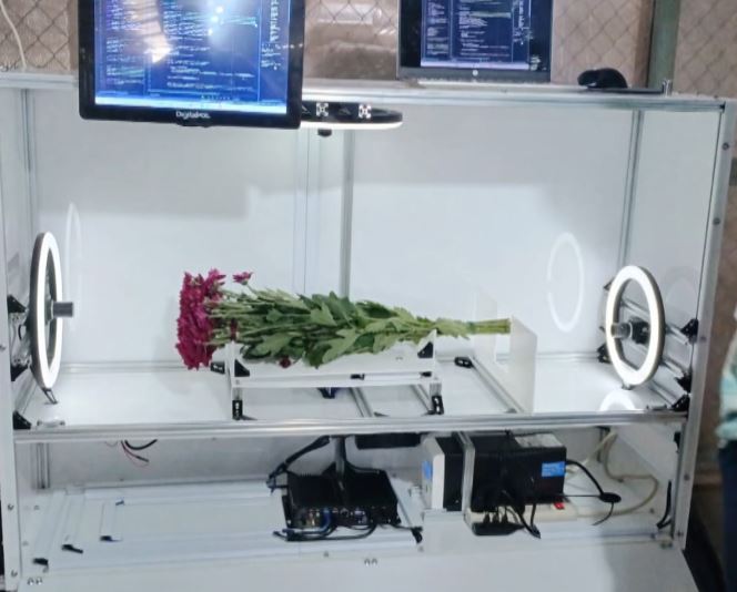 UdeA firma contrato con Tecondor para que usen tecnología que mejora calidad en ramos de flores