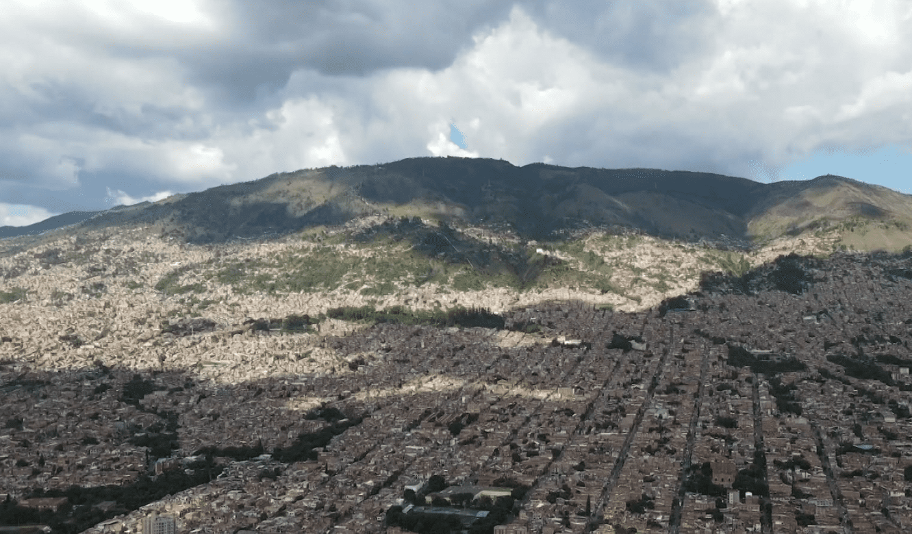 Avanza la revisión de mediano plazo del plan de ordenamiento territorial de Medellín