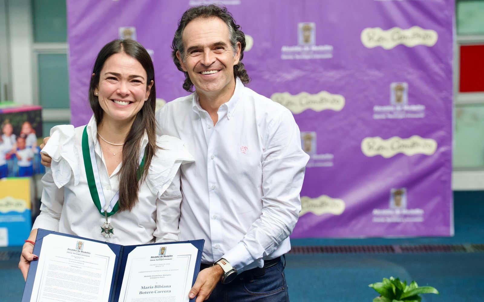 Alcaldía de Medellín rinde homenaje a Proantioquia por colaboración en Buen Comienzo 365