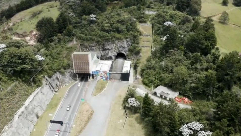 Aprueban crédito para avanzar en la segunda fase del túnel de Oriente