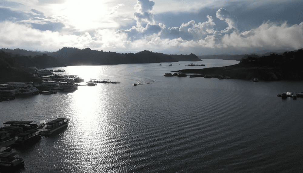 Así recupera el embalse de Guatapé su nivel luego de fuerte sequía