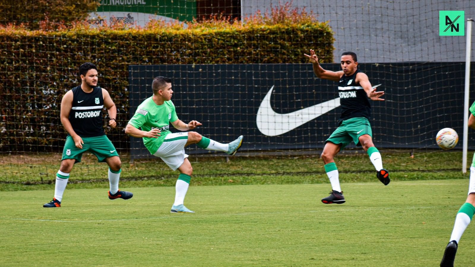 Atlético Nacional invita a varios hinchas a jugar un partido en su sede