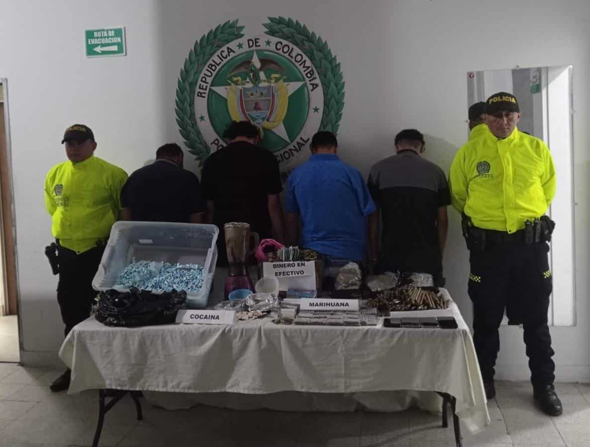 Autoridades capturan vendedores droga
