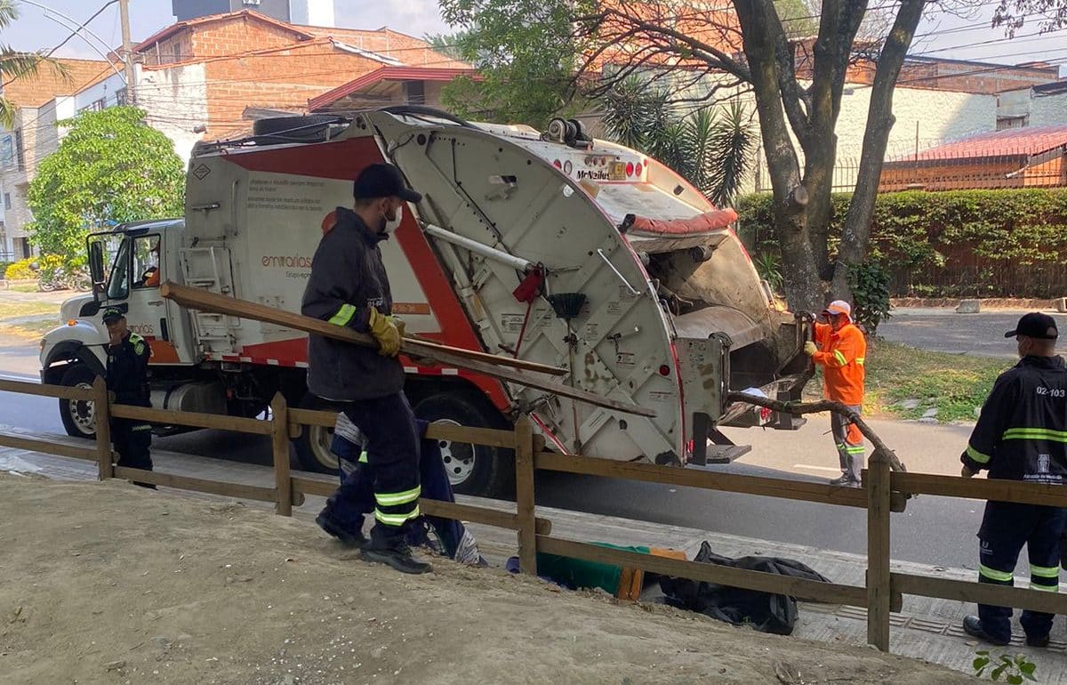 Autoridades limpiaron 9 puntos críticos de basuras y cambuches en la ciudad
