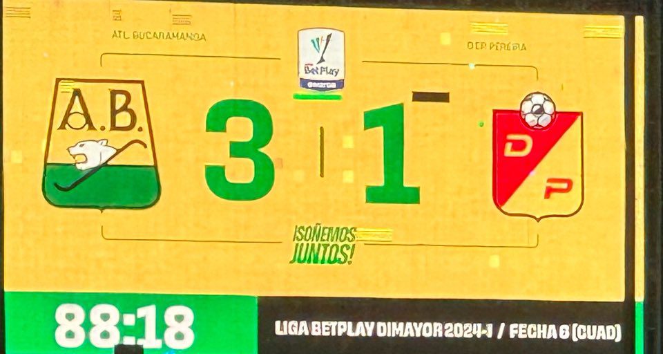 Bucaramanga llega a la final de la liga tras derrotar 3-1 a Deportivo Pereira