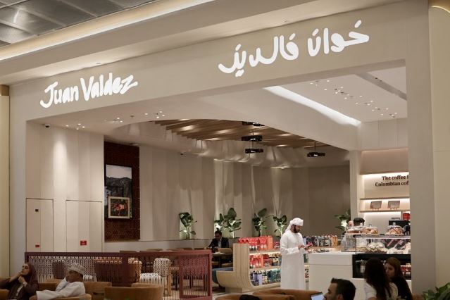 Juan Valdez llega al corazón del lujo global: inaugura su tienda insignia en el Dubai Mall