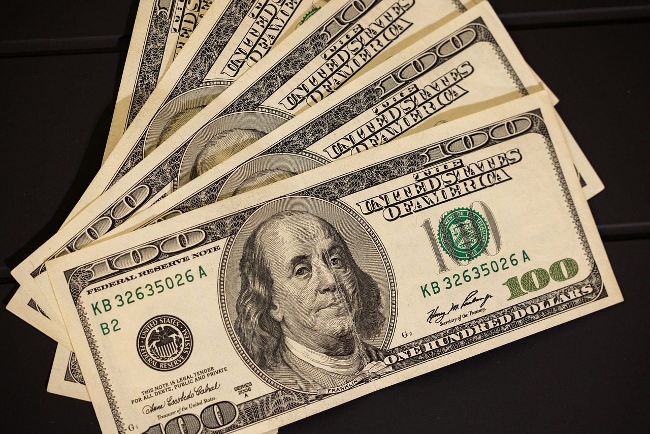 Colombia estaría en riesgo de quedarse sin dólares y quedar en un ‘default’ financiero