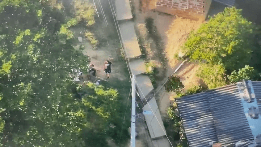 Con drones, hicieron seguimiento a banda dedicada al microtráfico y capturaron a 12 personas