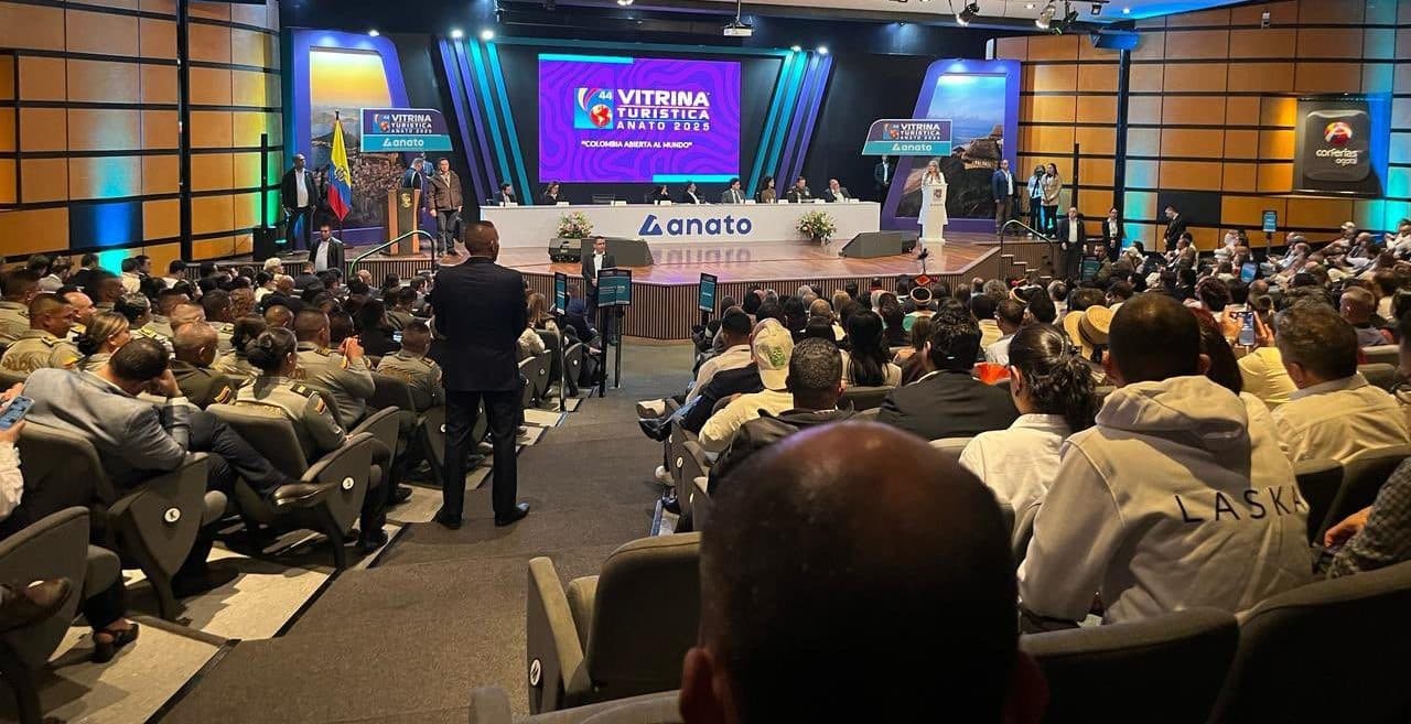 Conozca la actividad que más generó dinero en Colombia por encima del café y el carbón en 2024
