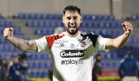 Restrepo celebra la victoria del DIM en Palmaseca, en una noche marcada por la tragedia