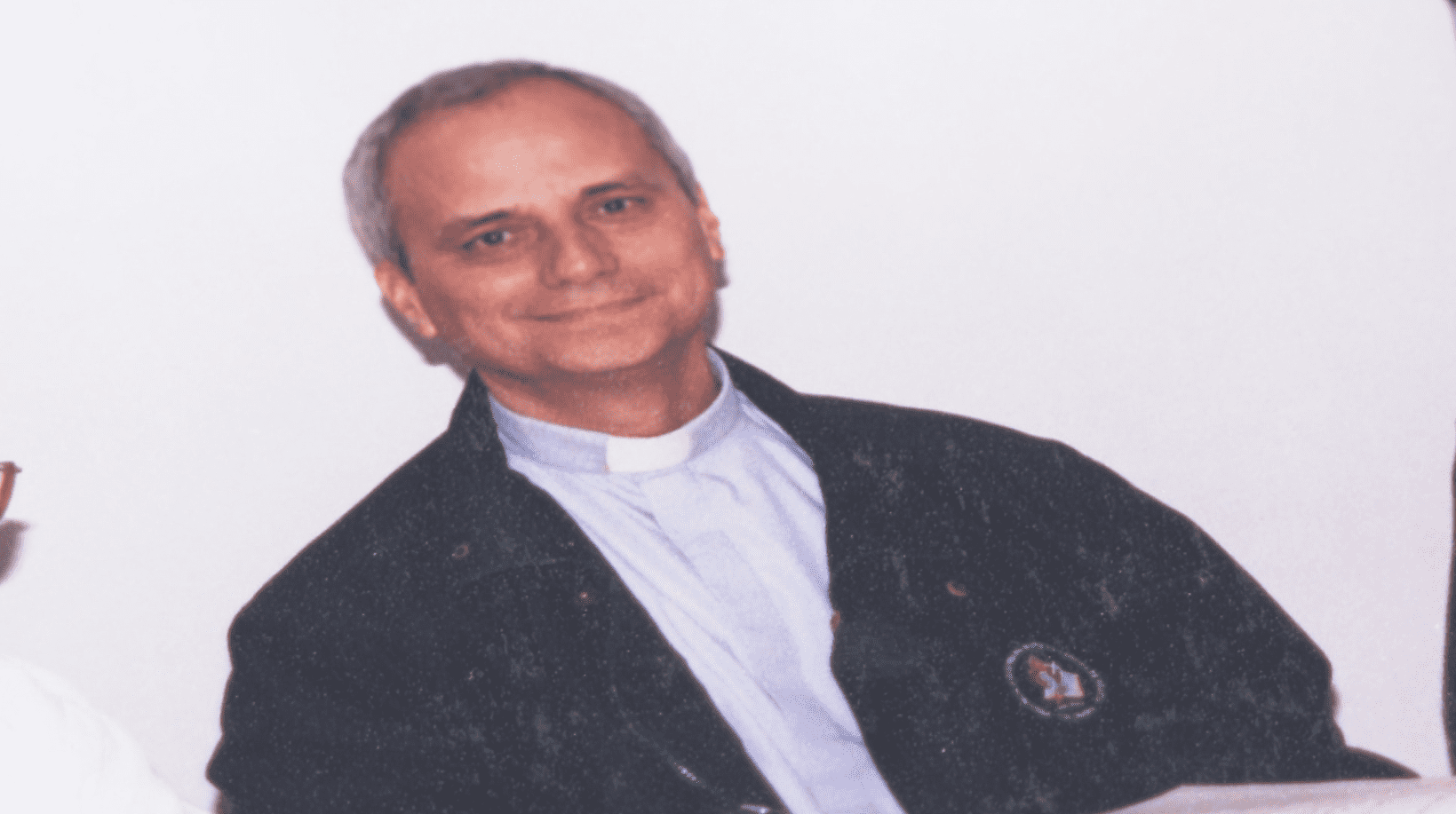 El día que Robert Prevost, hoy papa León XIV, estuvo en un colegio de Medellín 
