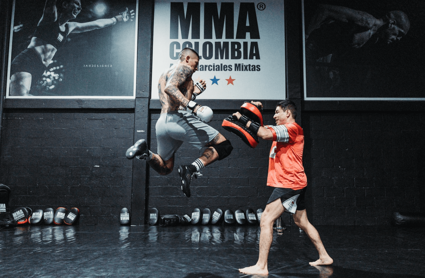 El evento de artes marciales mixtas más esperado del año llega a nuestro Canal Parque Telemedellín