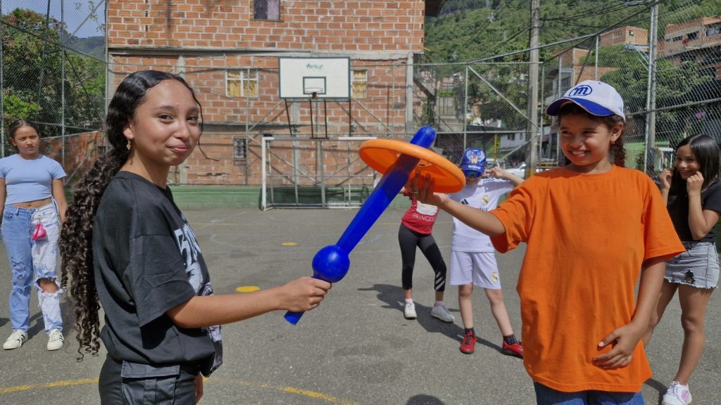 840 personas de Medellín se beneficiarán con el programa parchemos
